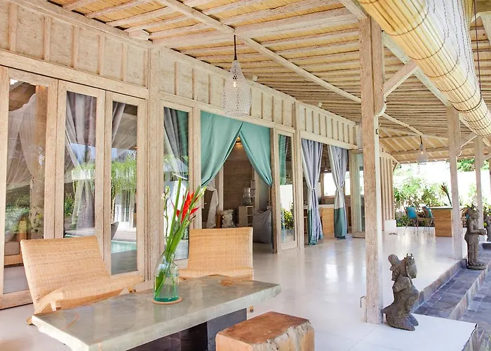 Mana Sari Villa *