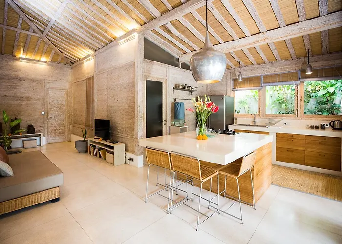 Mana Sari Villa